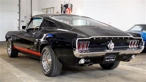 Mustang Fastback GT 1967 (S-code) - YouTube