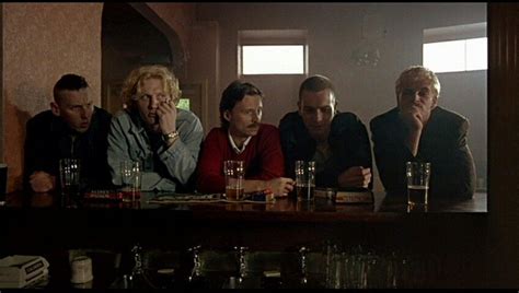 Trainspotting Spud tommy Begbie mark et Sick boy attende quelqu'un pour allé au chiottes et le ...