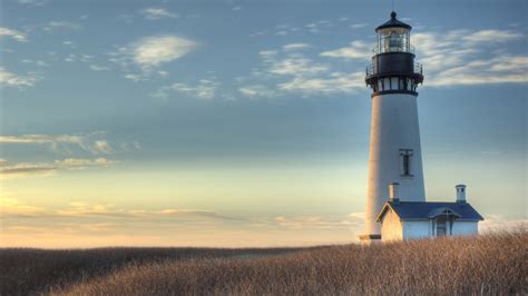 Yaquina Head Lighthouse – Newport, Oregon Lighthouse