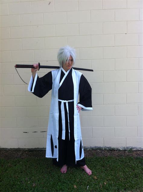 bleach toshiro hitsugaya cosplay by yumiko11 on DeviantArt