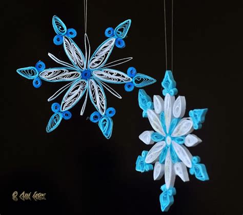 Printre hobby-uri: quilling, kusudama, origami, bijuterii handmade ...