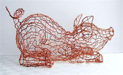 Twisting Wire to Create Cute Animal Sculptures