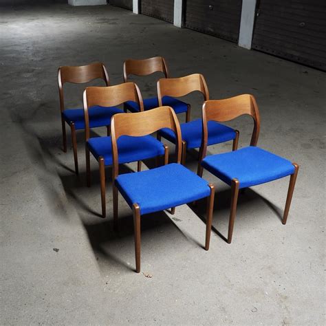 6x Niels O. Møller model 71 + Vintage teak table extendable | € 3,000 ...