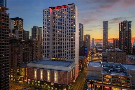 CHICAGO MARRIOTT DOWNTOWN MAGNIFICENT MILE 4* (Чикаго) - отзывы, фото и ...