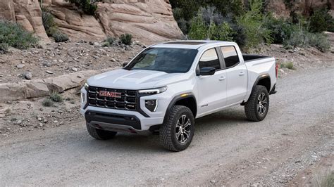 GMC Canyon AT4 Crew Cab 2023 Wallpaper | HD Car Wallpapers | ID #22572