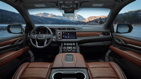 2023 GMC Yukon Denali Ultimate Adds Even More Chrome - CNET