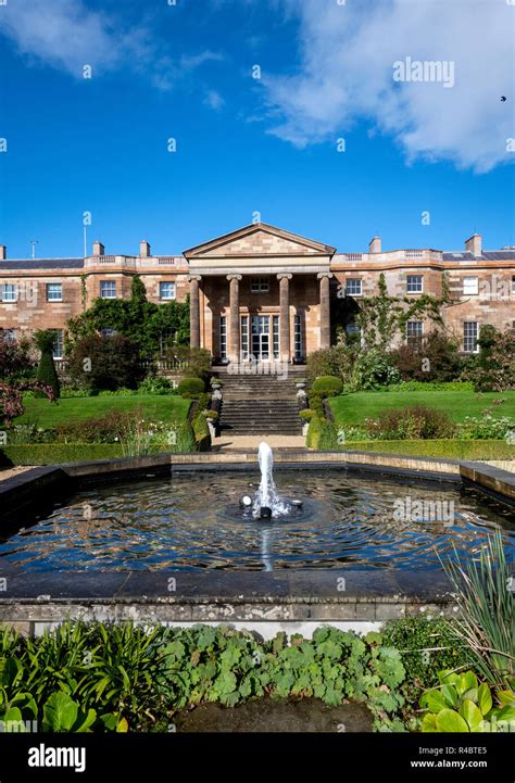 Hillsborough castle hi-res stock photography and images - Alamy