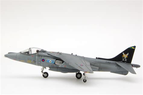 1:144 scale Harrier GR.7 (Revell kit, built straight from the box ...