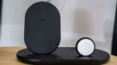 Belkin Boost Charge 3-in-1 Wireless Charger review: Convenient power ...