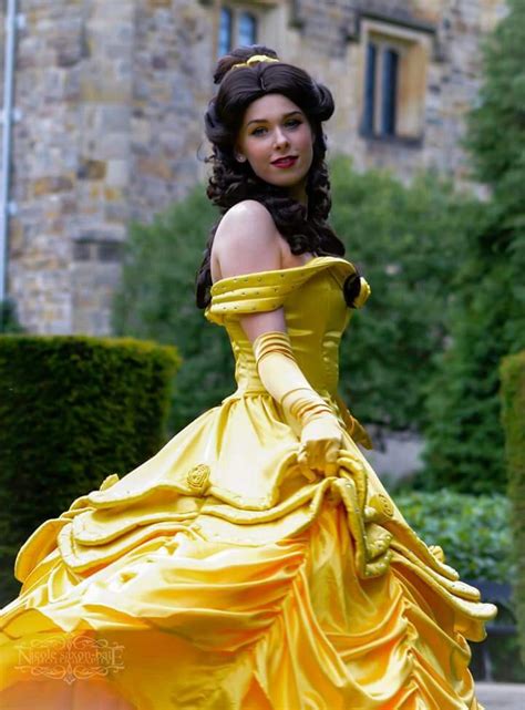 Belle | Cosplay Amino