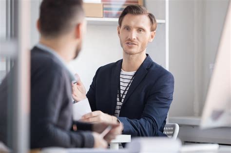 Premium Photo | Business people talking in office