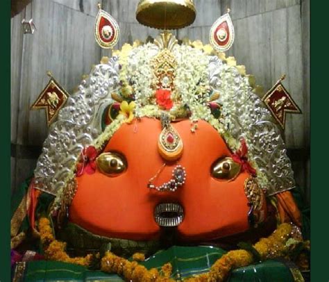 योगेश्वरी देवी आरती - Ambajogai Yogeshwari Devi Aarti Marathi ...