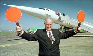 BBC News | UK | Concorde test pilot dies