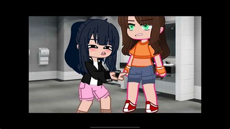 Marinette roasts lila to a crisp :D - YouTube