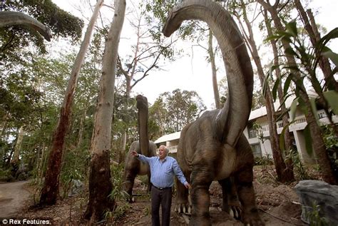 Titanic II businessman Clive Palmer launches dinosaur park in Australia | Daily Mail Online