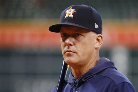 Tigers hire former Astros manager A.J. Hinch after sign-stealing suspension