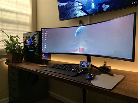 Samsung Odyssey G9 for multi-computer setup : ultrawidemasterrace