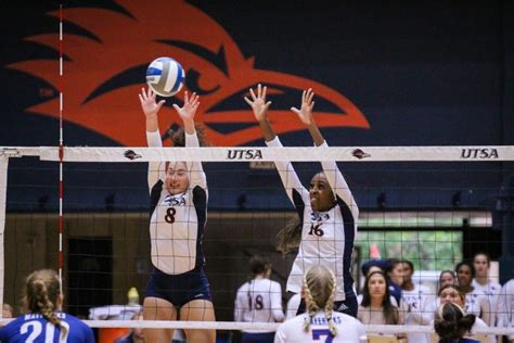 UTSA Volleyball 9/10 - The Paisano