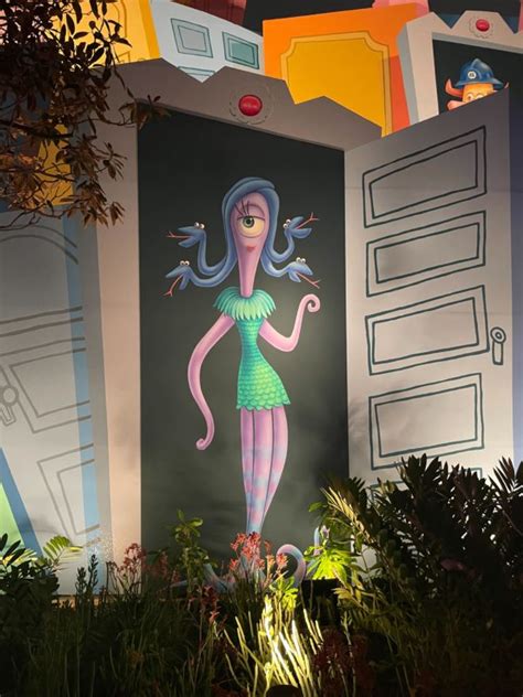 Monsters, Inc. Mike & Sulley to the Rescue! Attraction Façade Repainted, Characters Scarier Than ...