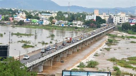 Palar river in Vellore flows again, after three years - The Hindu