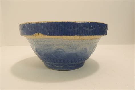 Blue & White Stoneware Berry/Cereal Bowl - Late 1800's | Collectors Weekly