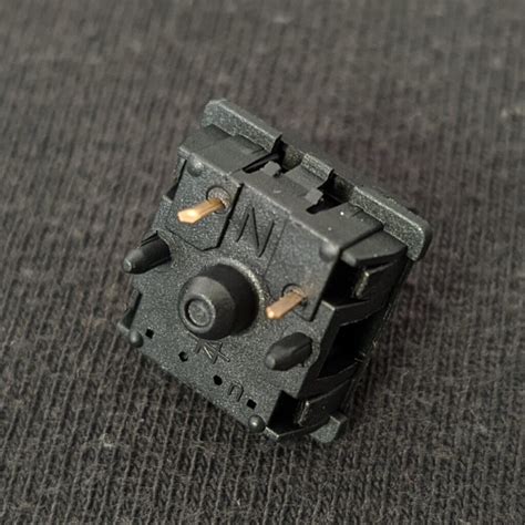 Gateron Yellow All Black Switches (KS-3) (10 pcs) - 42. Keebs