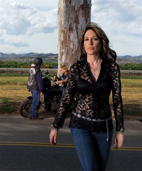 Sons of Anarchy - Gemma Teller Morrow (Katey Sagal) Season 2 | Sons of anarchy gemma, Sons of ...