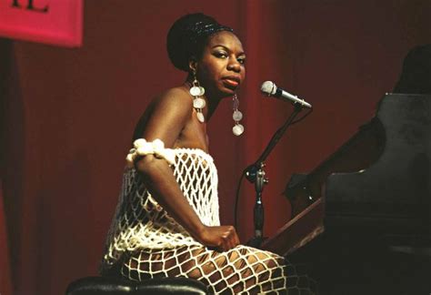 1964: Nina Simone sings 'Mississippi Goddam'