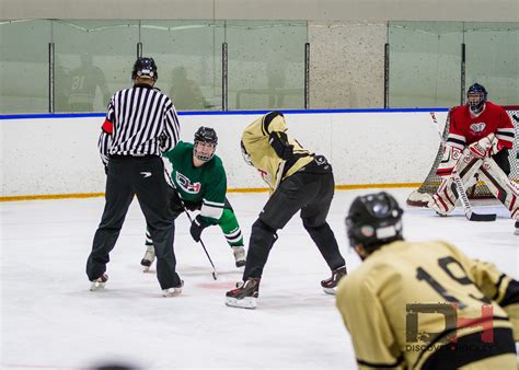 adult-beginner-ice-hockey-learn-to-play-skating-lessons-calgary-11 | Discover Hockey