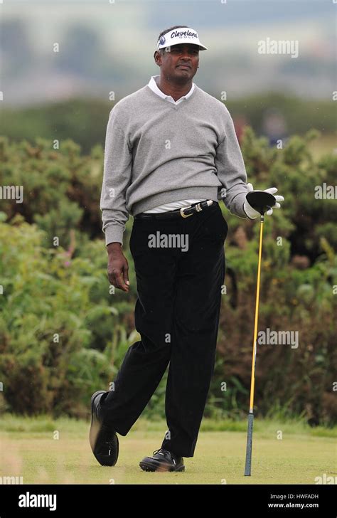 VIJAY SINGH FIJI FIJI THE OLD COURSE ST ANDREWS ST ANDREWS SCOTLAND 15 ...