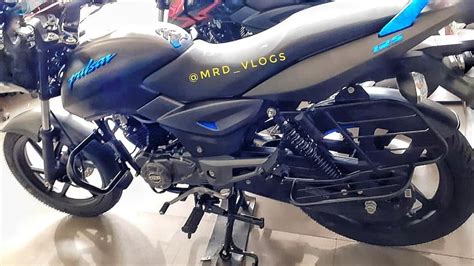 New Bajaj Pulsar 125 Neon spotted at a dealership - BikeWale