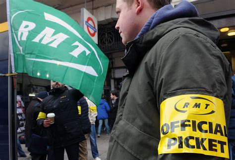 RMT to ballot members on Northern Rail strike action