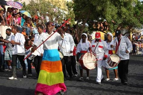 Music and Festivals of Cabo Verde | Afro Tourism | África, Continentes