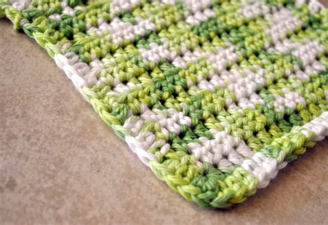 mama's little monkeys....: Free Crochet Pattern--Easy Washcloth/Dishcloth