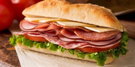 Boulangerie : les 4 pires sandwiches pour la ligne