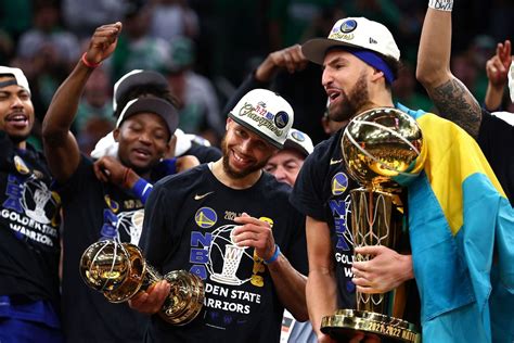 Stephen Curry's Rings - How many rings does Stephen Curry have?