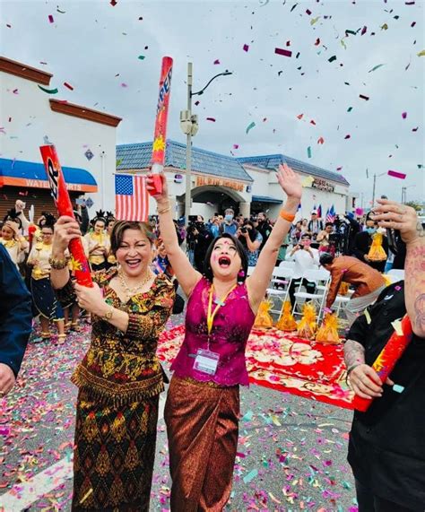 Cambodian New Year Celebration, Khmer Rouge Dark Past In Shadow – Khmer ...