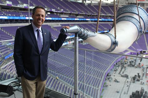 Minnesota Vikings owner thinks big with new stadium and Holocaust ...