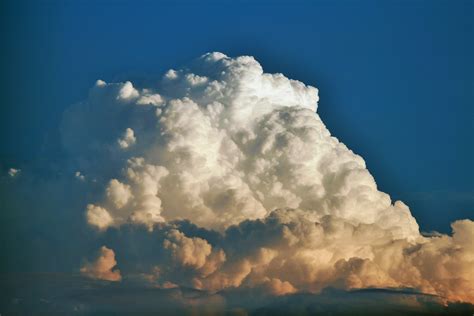 Cumulus Cloud Free Stock Photo - Public Domain Pictures