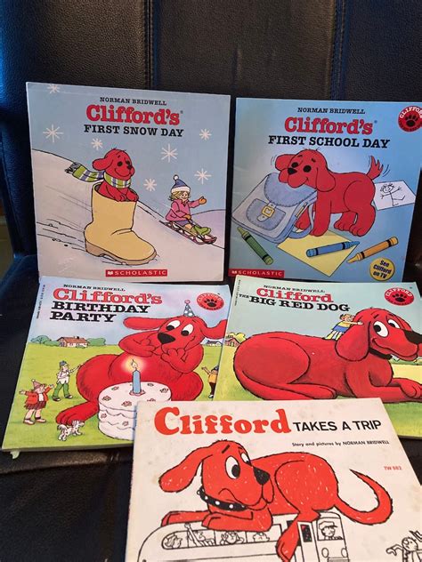 Clifford the Big Red Dog Classic Books that Never Grow Old | Etsy