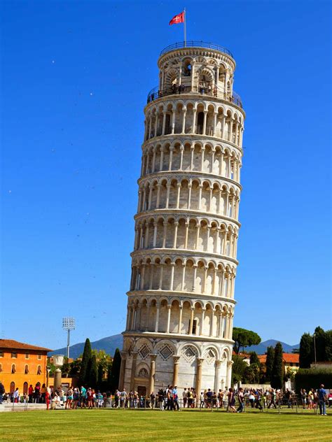 Theo and Rosa's Holiday Blogs: 2 October - Pisa, Italy