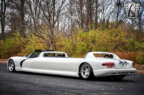 Would you pay $270k for this monstrous 1996 Dodge Viper limo? - Driven ...