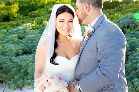 St Thomas Wedding: Lindquist Beach — CROWN IMAGES