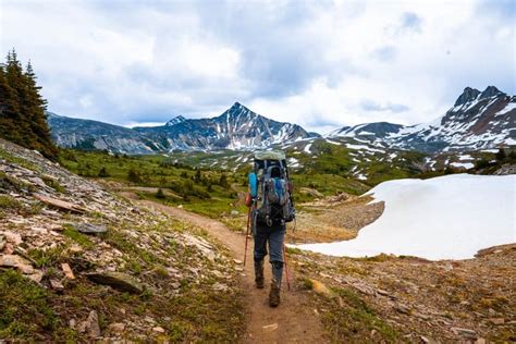 The Best Hikes in Jasper National Park (for 2022) - Road Trip Alberta