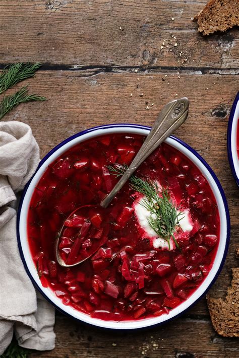 Easy Vegetarian Borscht Soup • Happy Kitchen