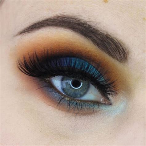 20 Trendy Indian Bridal Eye Makeup Ideas