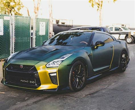 guac_zilla 's custom paint job R35 2017 GT-R #Nissan | Nissan gtr, Nissan gt, Nissan gt-r