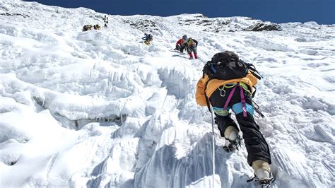 Mountaineering: The Risks Involved - Allsportspk