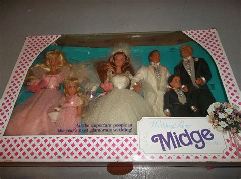 Amazon.com: Barbie Wedding Party MIDGE Gift Set w 6 Dolls: Barbie, Ken, Midge, Allen, Kelly ...