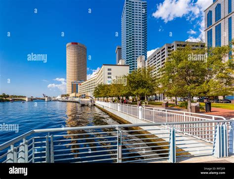 Tampa Riverwalk a pedestrian trail along the Hillsborough River in downtown Tampa, Florida Stock ...